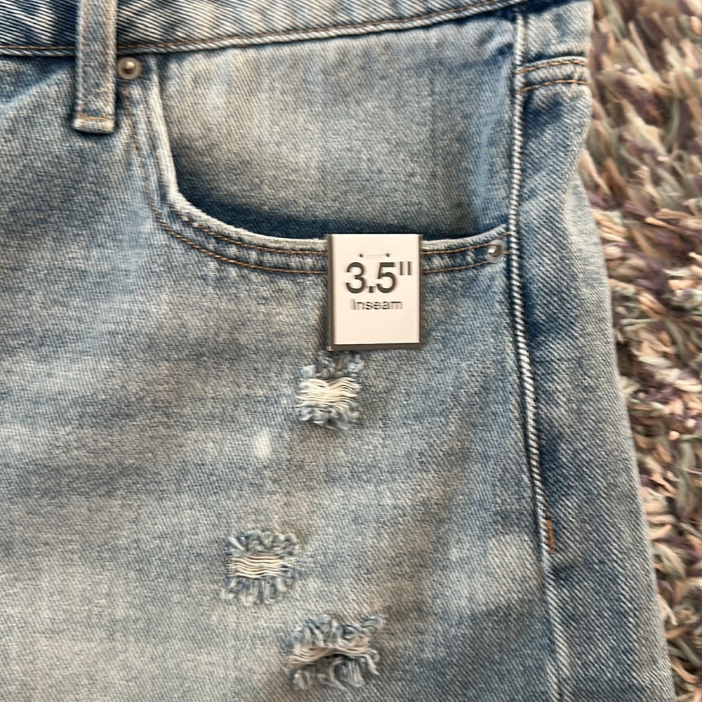 Time and Tru Women's High Rise Denim Shorts Size 20 - Picture 7 of 10